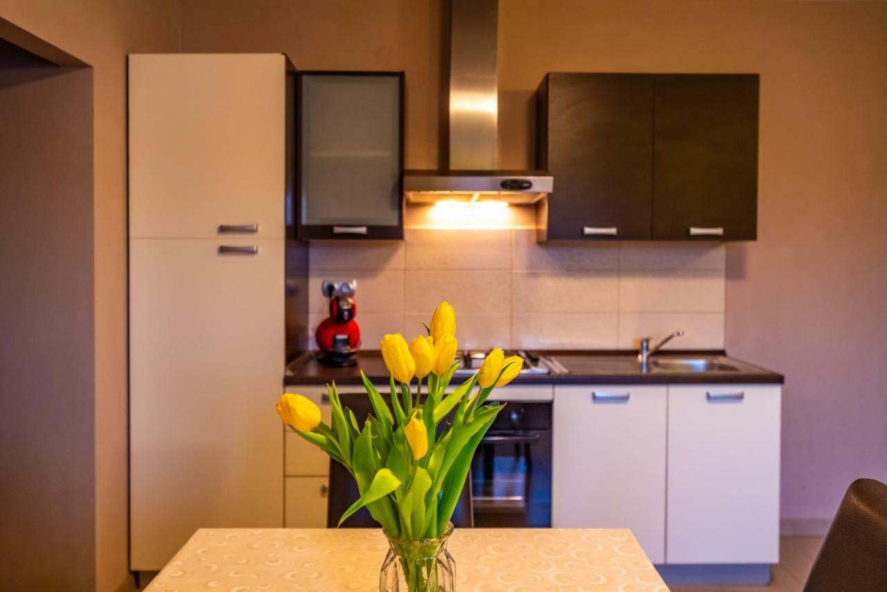 Apartment Adrian Biograd Na Moru Eksteriør billede