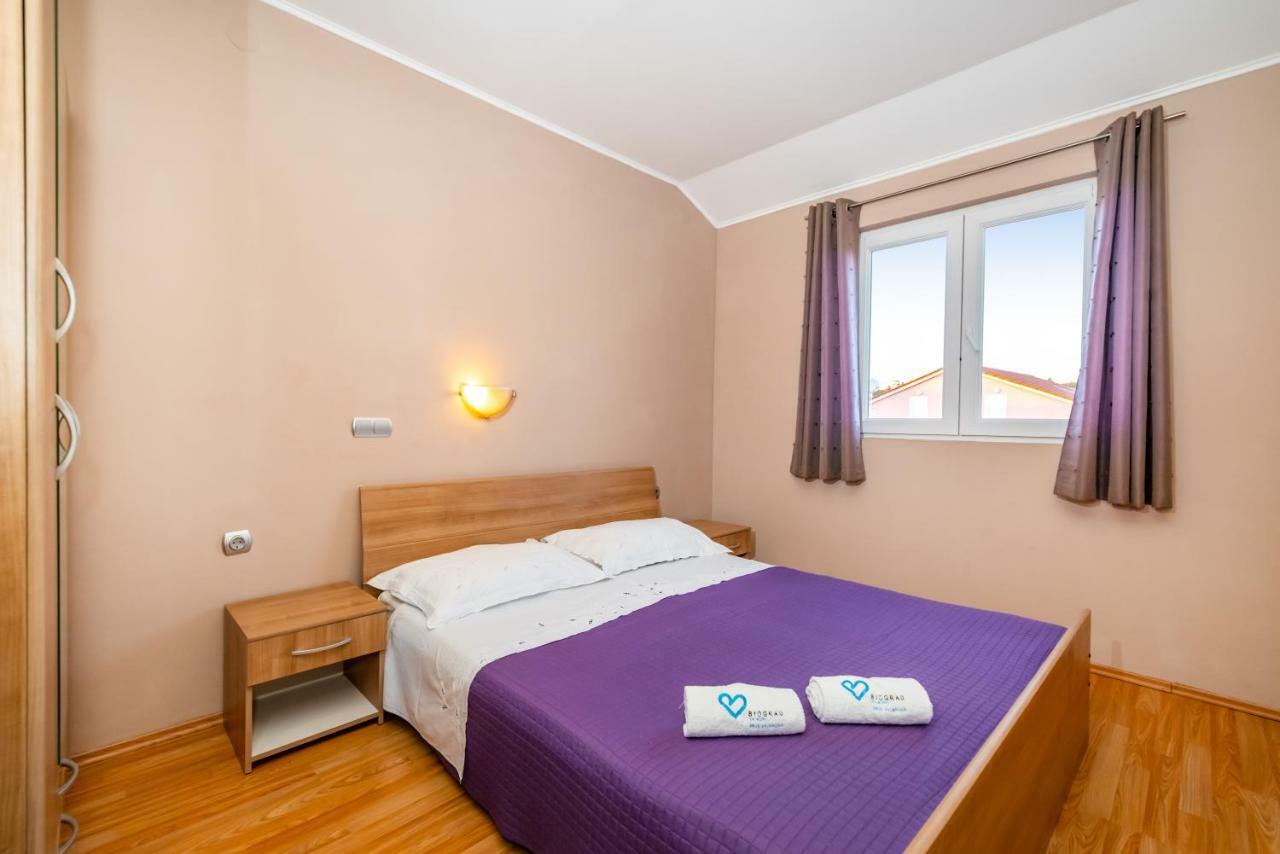 Apartment Adrian Biograd Na Moru Eksteriør billede