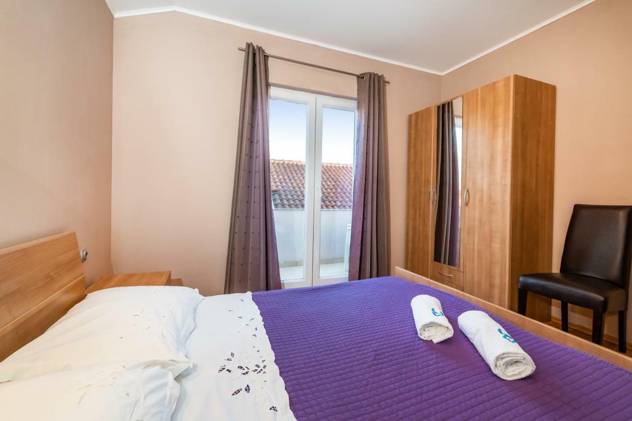 Apartment Adrian Biograd Na Moru Eksteriør billede